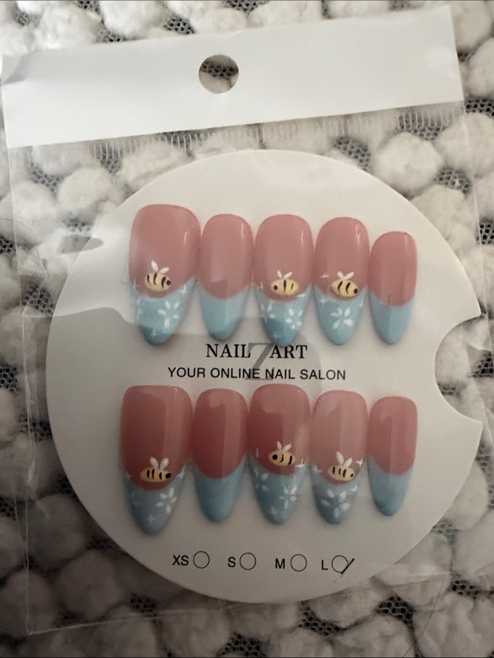 Pink & Light Blue Bee Accent Press-On Nails